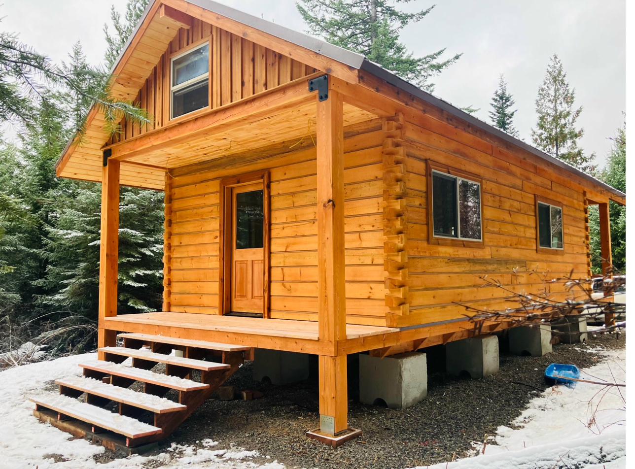 Swamp Donkey portable log cabin Idaho